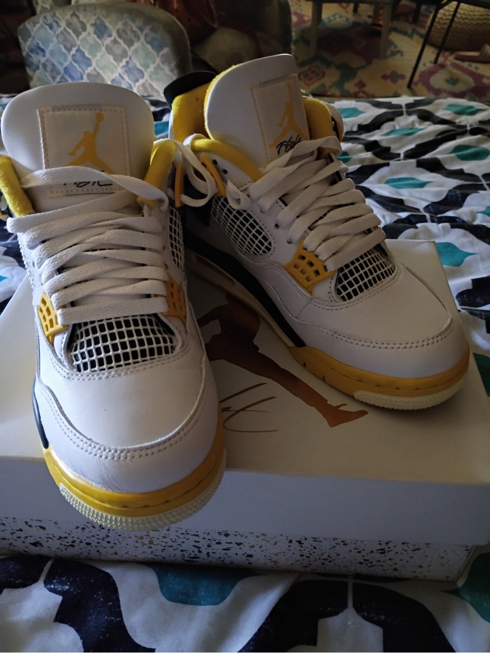Jordan Kids White and Yellow Retro-Style Sneakers
